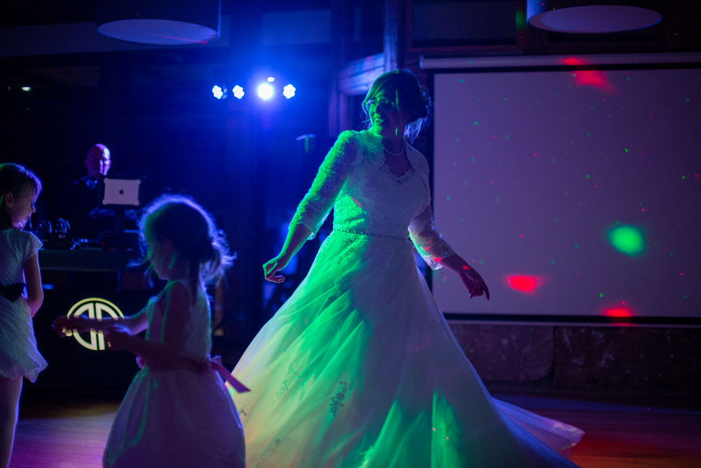 Hochzeit Isabell und Daniel in Kirchheim bei Wuerzburg und im Brueckenbaron Sonderhofen