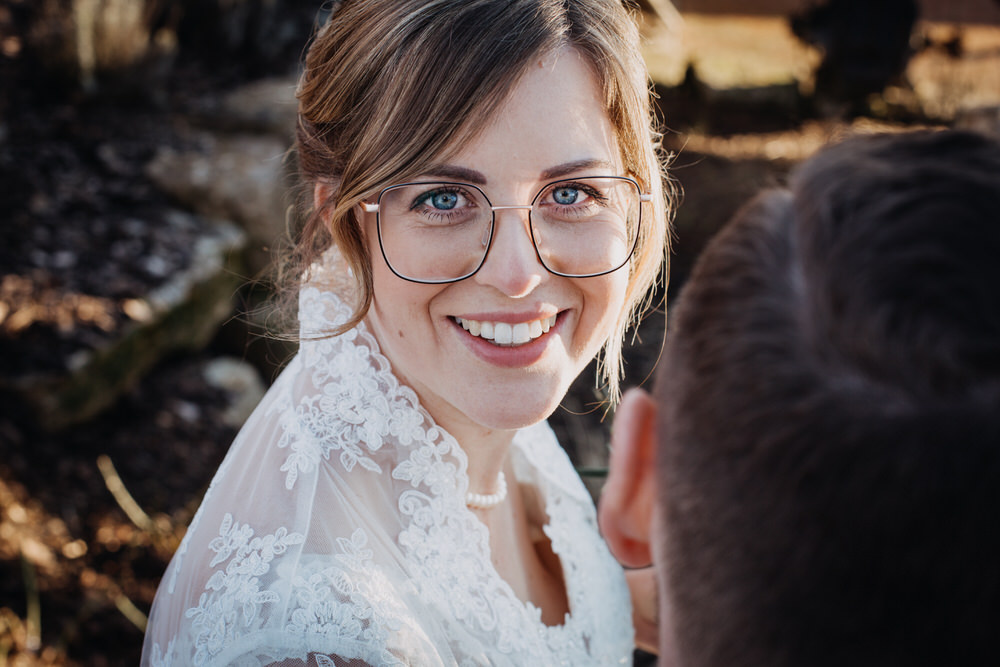 Hochzeit Isabell und Daniel in Kirchheim bei Wuerzburg und im Brueckenbaron Sonderhofen